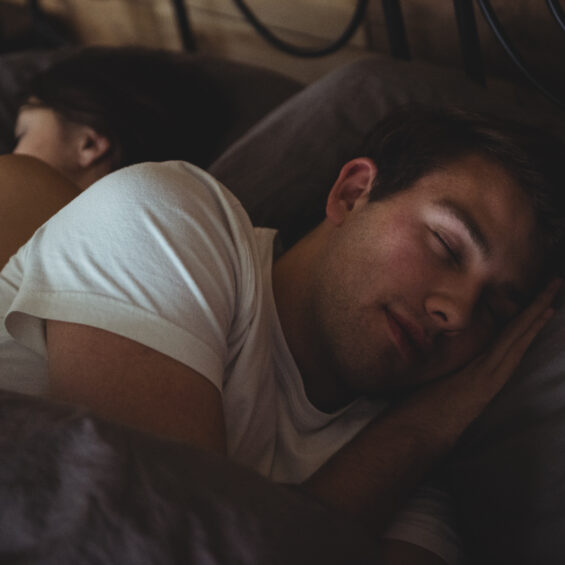 Dormir longtemps ne veut pas dire dormir profondément